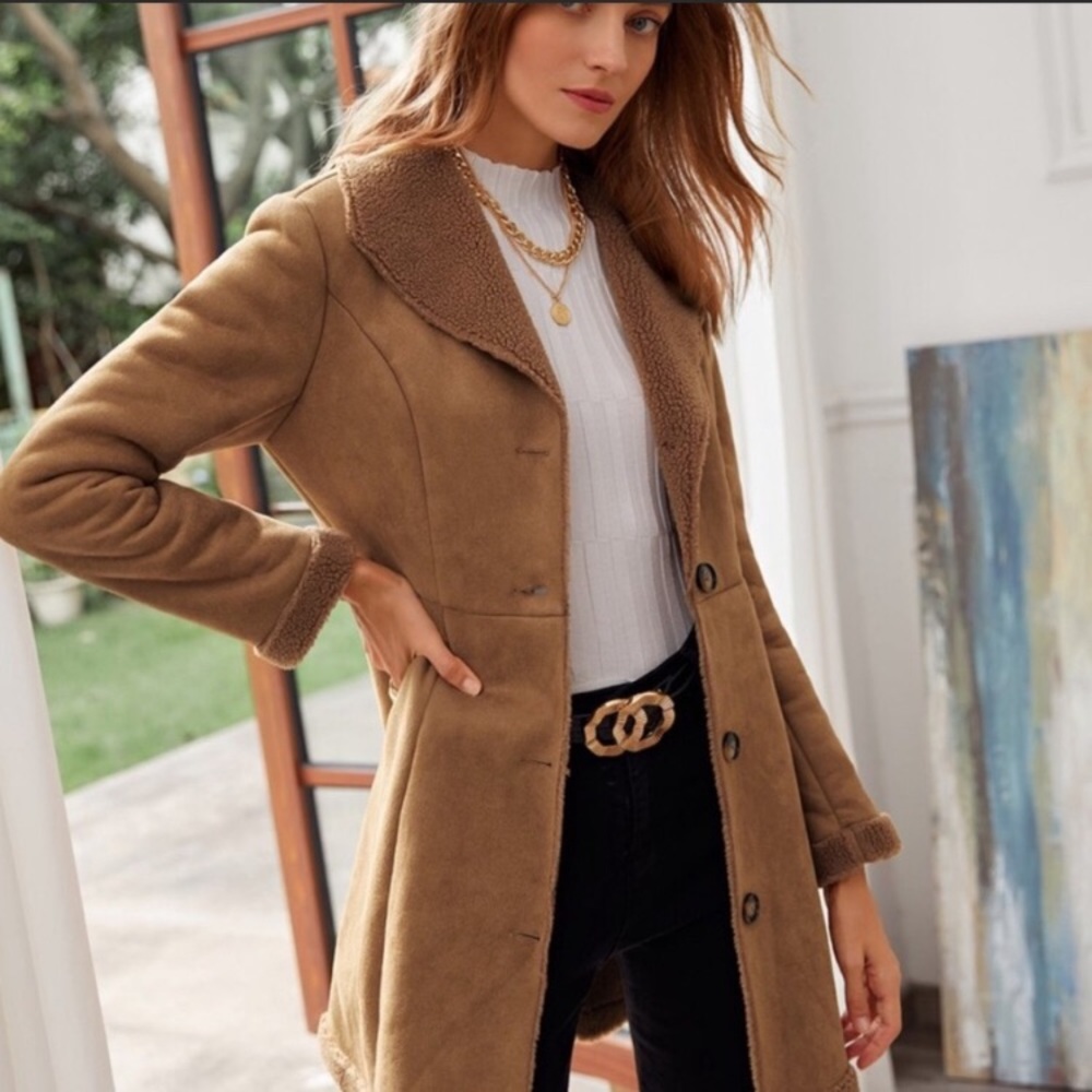Camel shearling lined button down vegan fur trench coat jacket - Picture 2 of 9